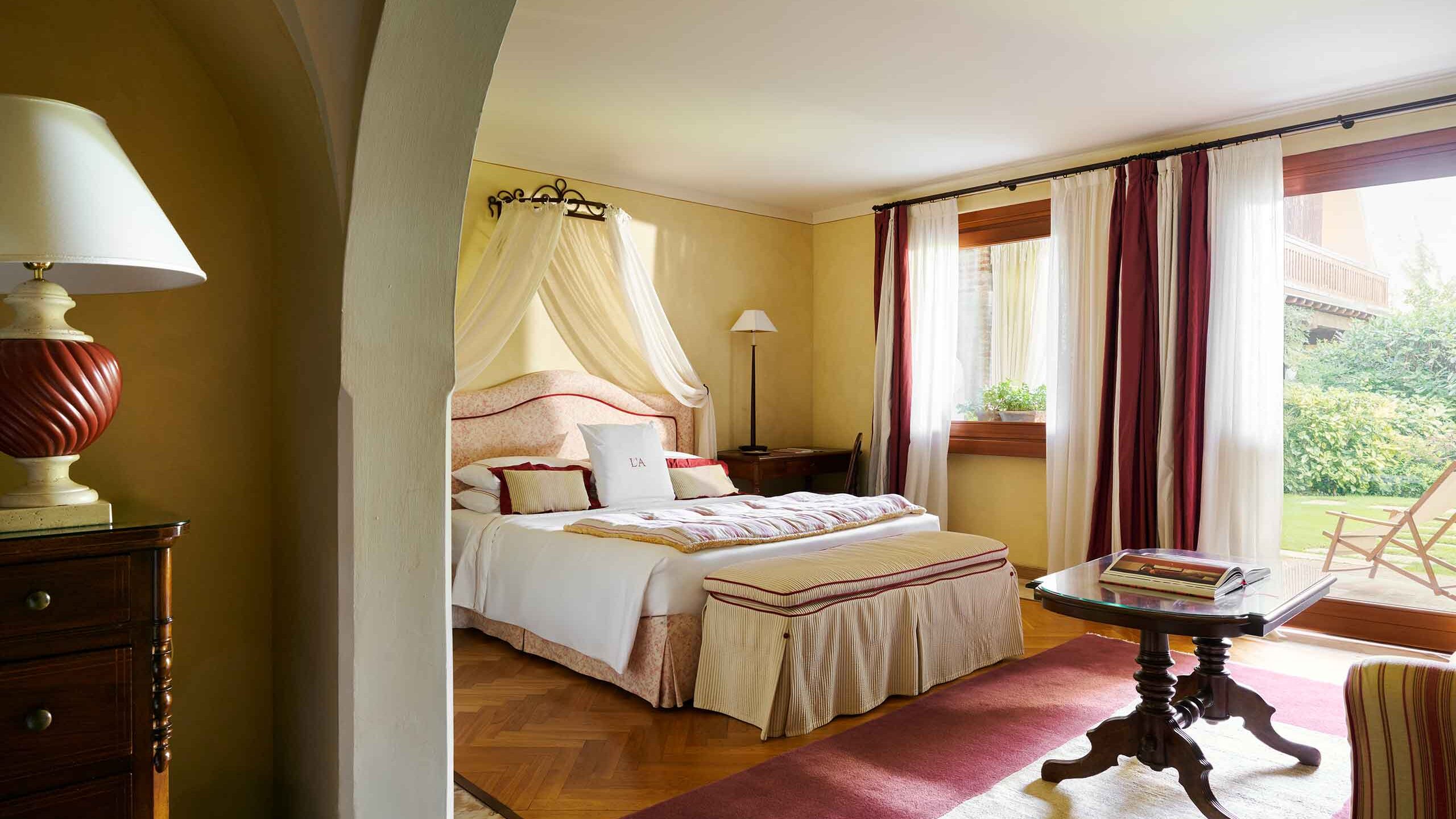 Camera hotel di lusso con giardino privato in Franciacorta